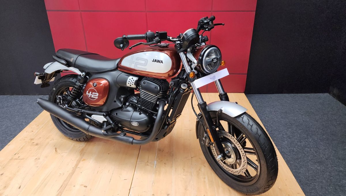 JAWA 42 FJ BSA Bantam 350